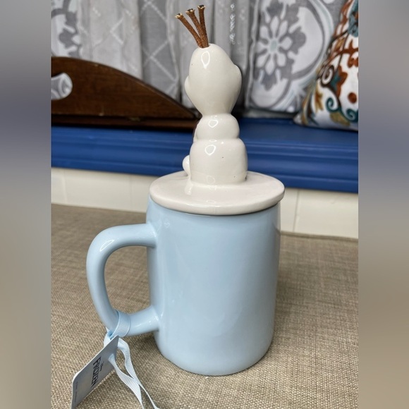 New! RAE DUNN Blue OLAF Snowman Frozen WORTH MELTING FOR Topper Ceramic MUG - Picture 3 of 3